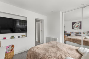 Photo 27- click for photo gallery